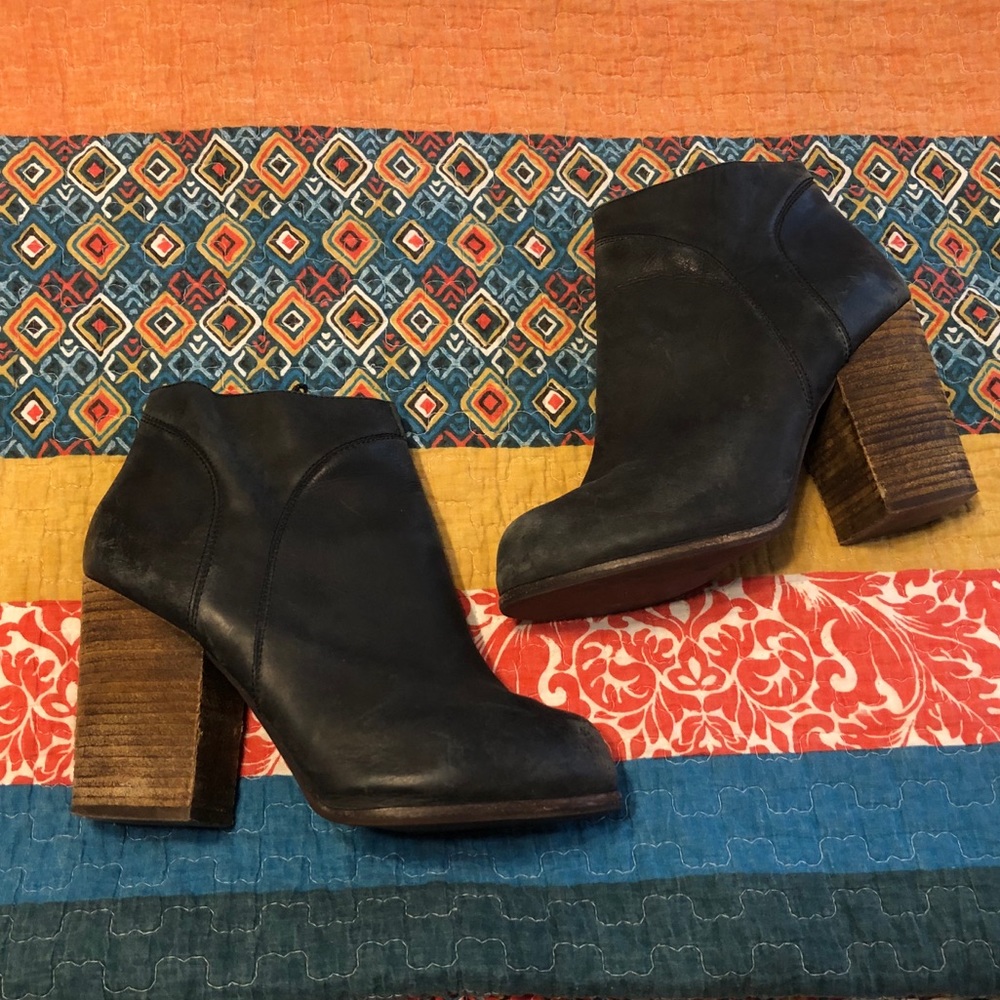 Jeffrey Campbell Hanger Booties